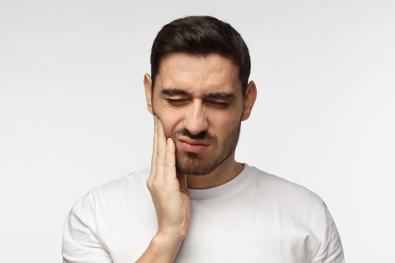 Emergency Dentist in Beachwood, OH: What to Do When Tooth Pain Cannot Wait